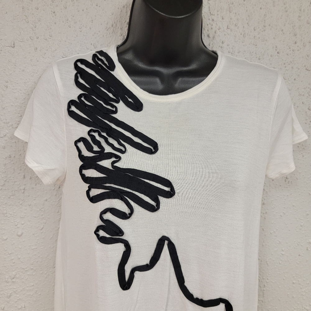 DooRi Stylish White and Black Women's Top SzM - Picture 2 of 7